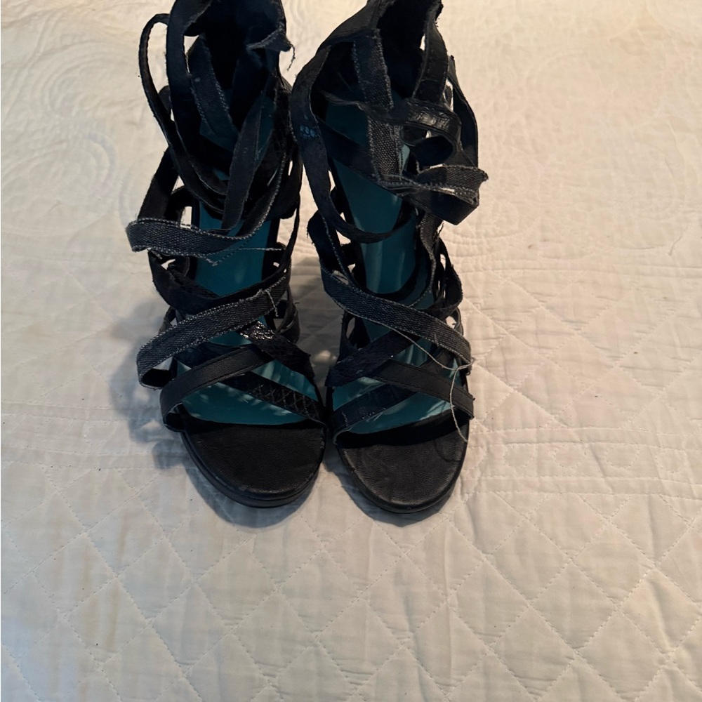 Elegant Black Strappy Women's Heels